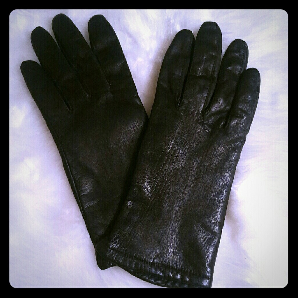 Black leather gloves